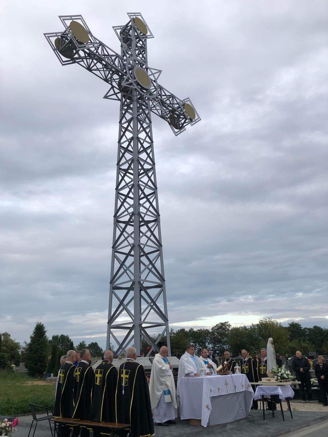 Wrześniowe Nabożeństwo Fatimskie przy Kazimierskim Krzyżu Miłości
